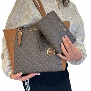 MICHAEL KORS CHARLOTTE CIARA LARGE ZIP TOTE SHOULDER BAG + Wallet Set